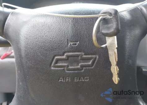 2001 Chevrolet Silverado 2500Hd Ls/Lt из США, поврежденный, VIN 1GCHK23171F109356